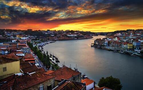enchantingporto.jpeg