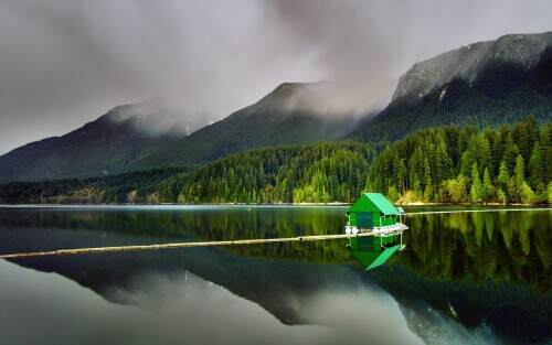 floatingcabin.jpeg