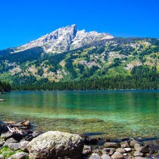 lakeofteton
