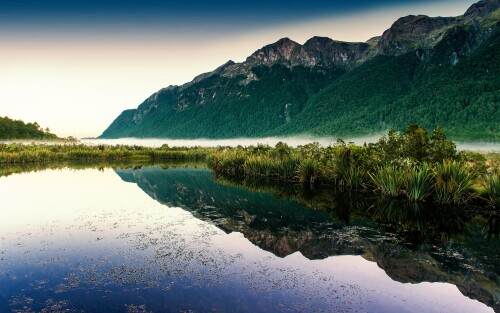 mirrorlakes.jpeg