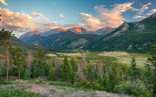 rockymountainsunrise.jpeg