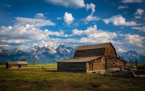 thebarn.jpeg