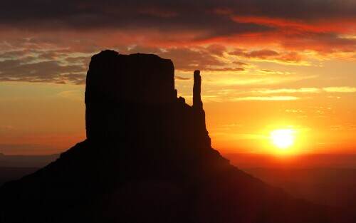 westmittenbuttemonumentvalley.jpeg